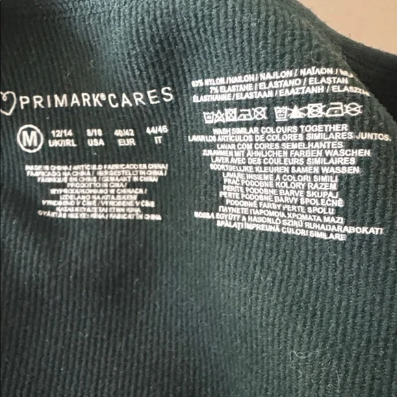 Ribbed Dark Green and Ombre Crop Tops Women's Medium Set of 2 - Picture 7 of 7